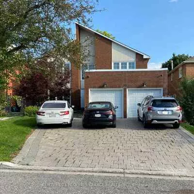 35, Hewlett, Markville, Markham