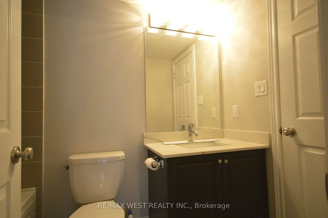 3, Earnshaw, Victoria Square, Markham