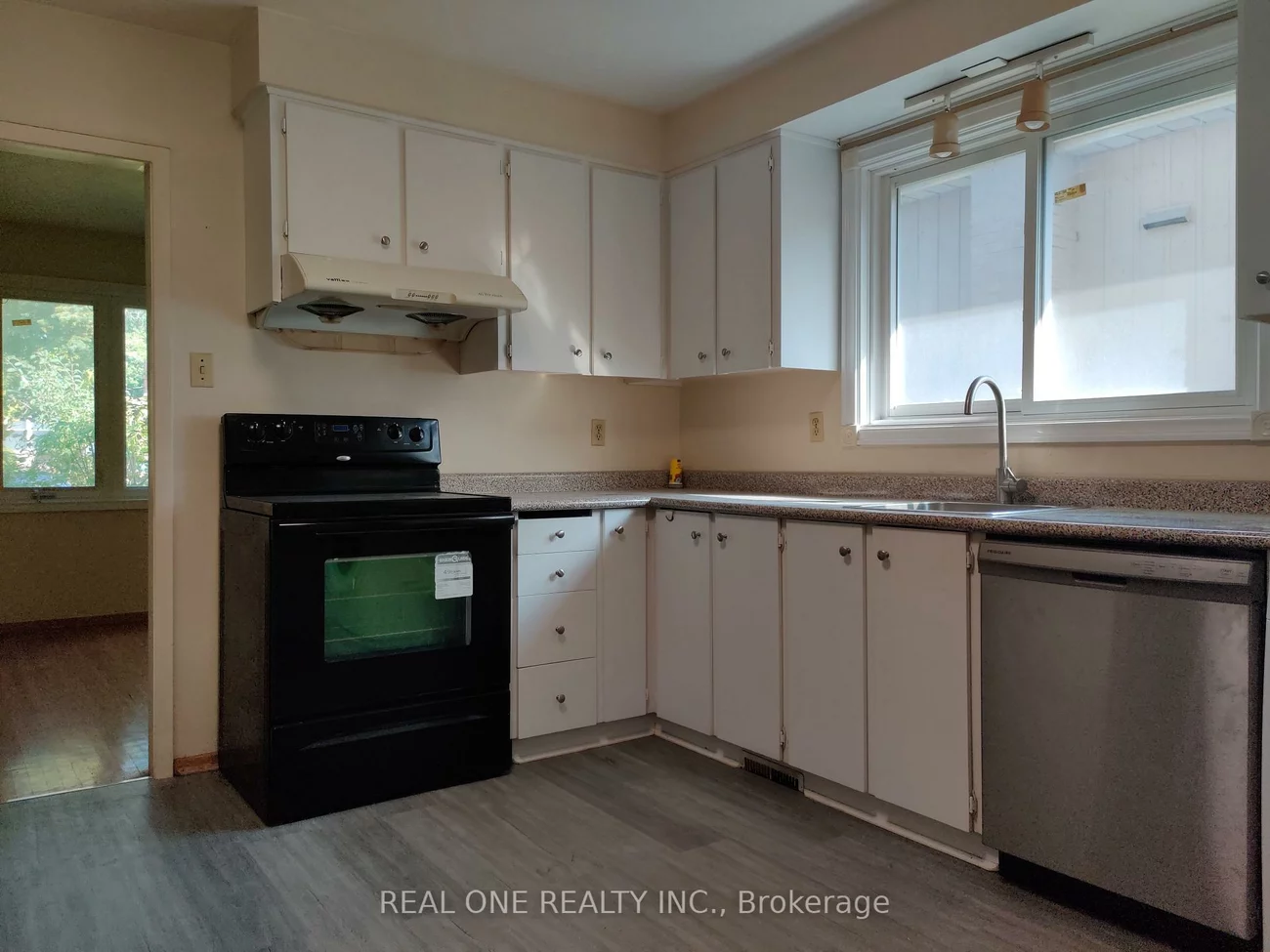 93, Southdale, Bullock, Markham