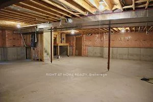 27, Bonheur, Cathedraltown, Markham