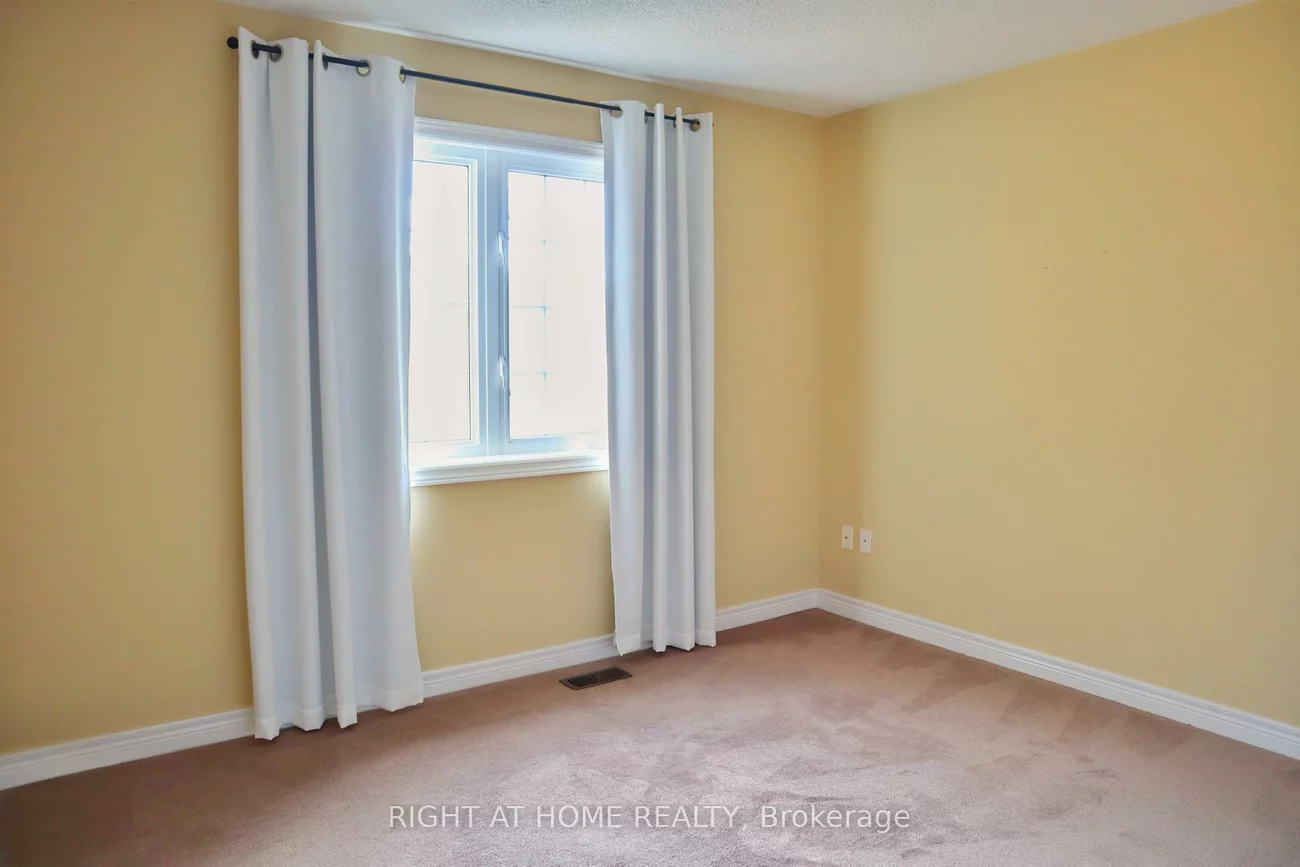 27, Bonheur, Cathedraltown, Markham