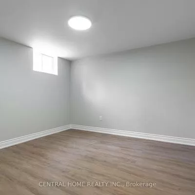 17, Alanadale, Bullock, Markham