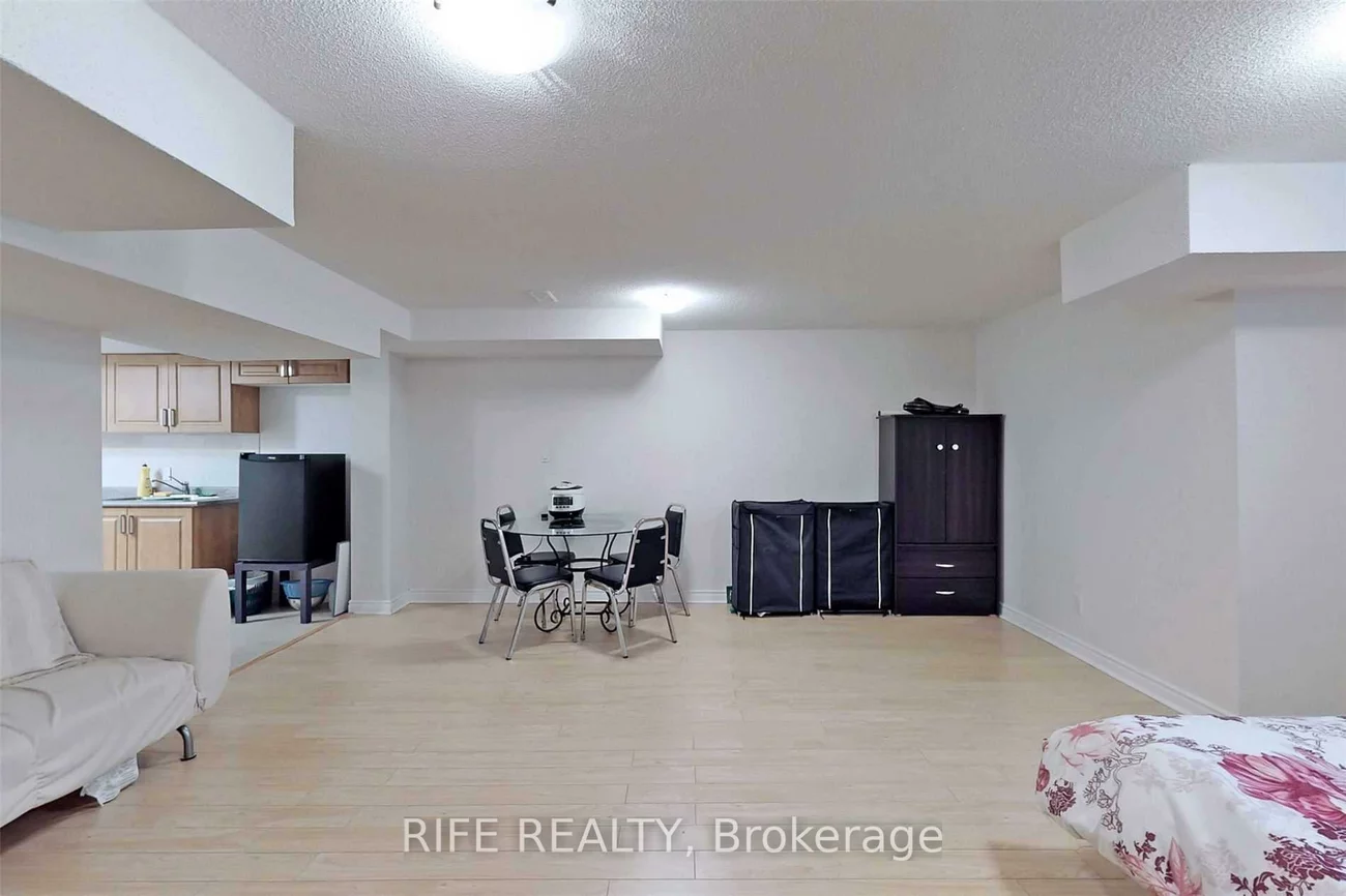 81, Old Kennedy, Milliken Mills East, Markham