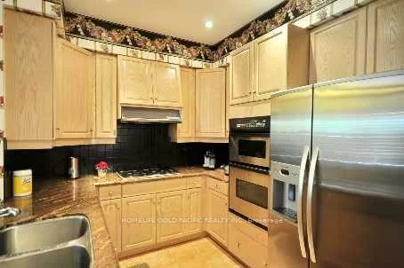 28, Angus Meadow, Angus Glen, Markham