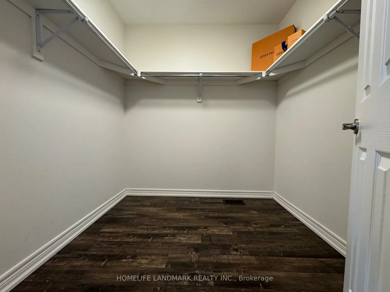 13, Woodway, Cornell, Markham