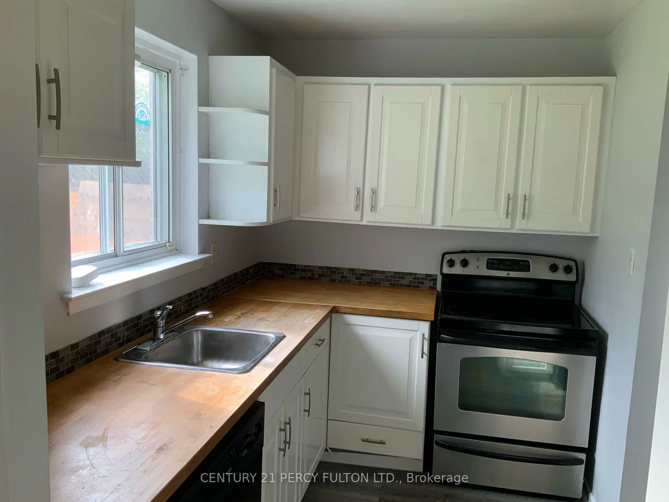 22, Mill, Vinegar Hill, Markham