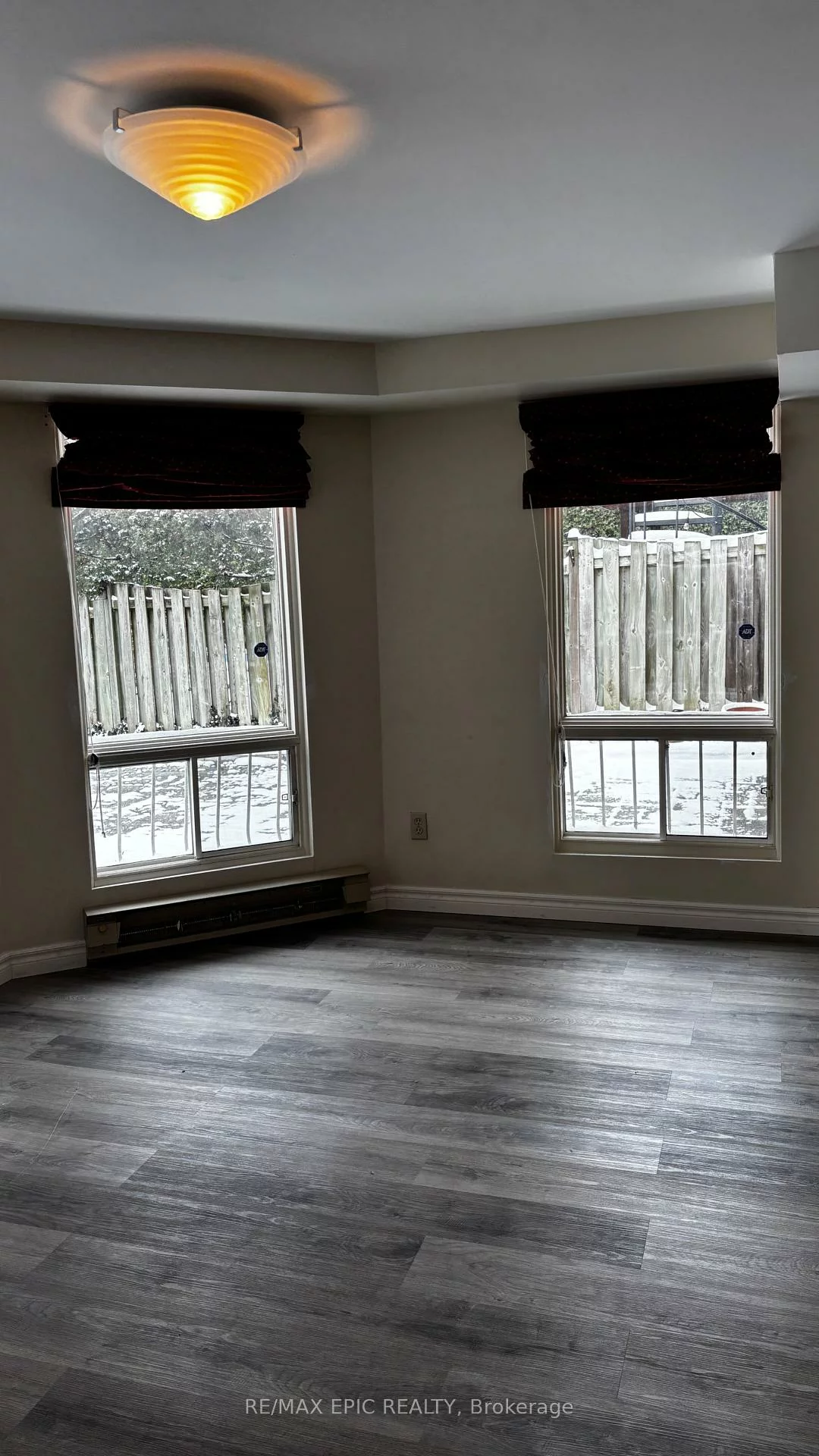 24, Cairns, Raymerville, Markham