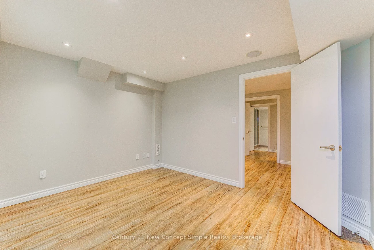 61, Memon, Wismer, Markham