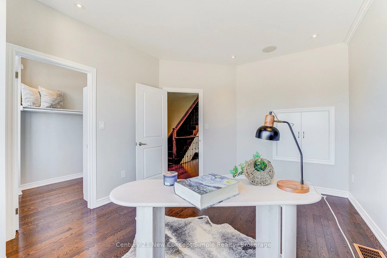 61, Memon, Wismer, Markham