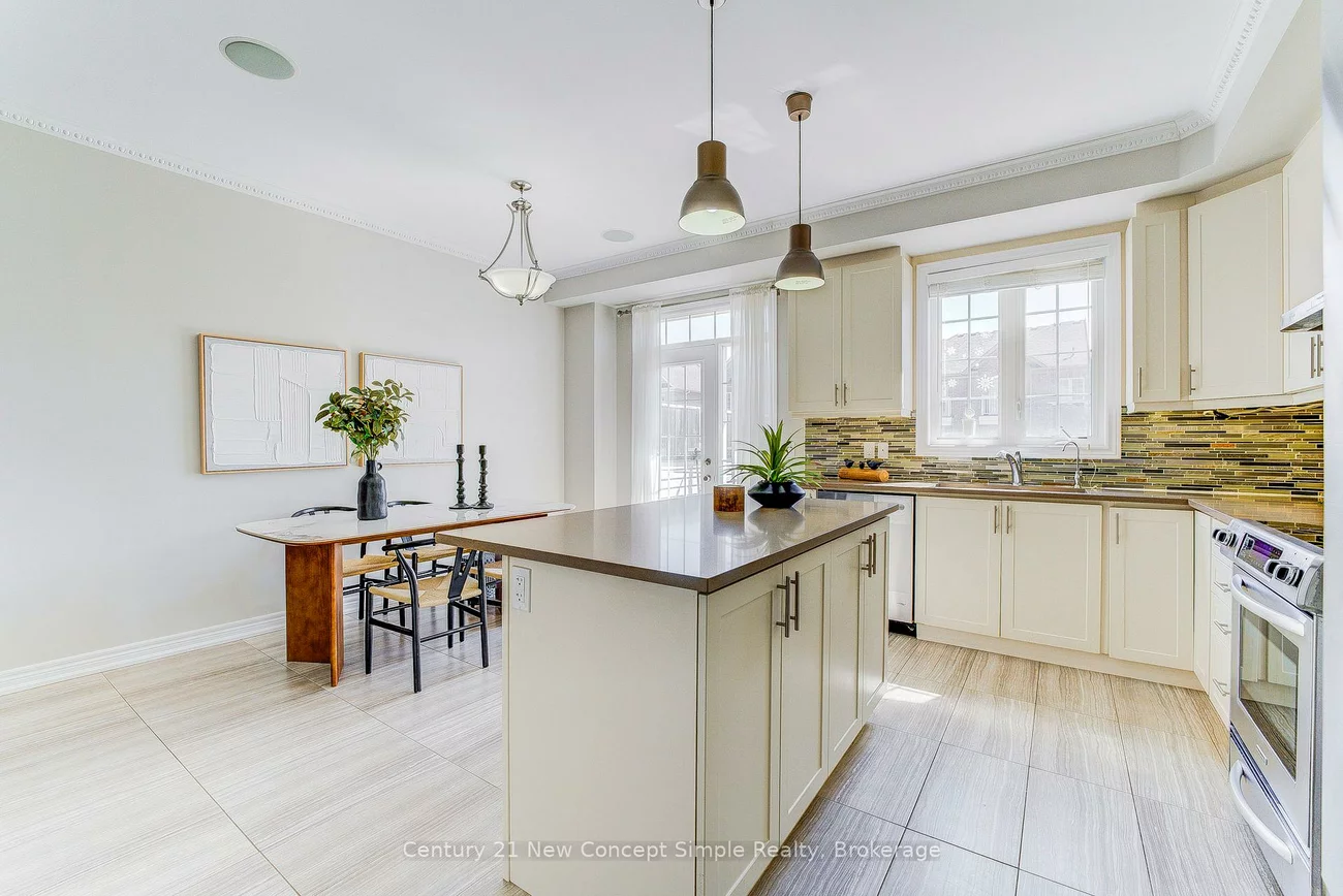 61, Memon, Wismer, Markham