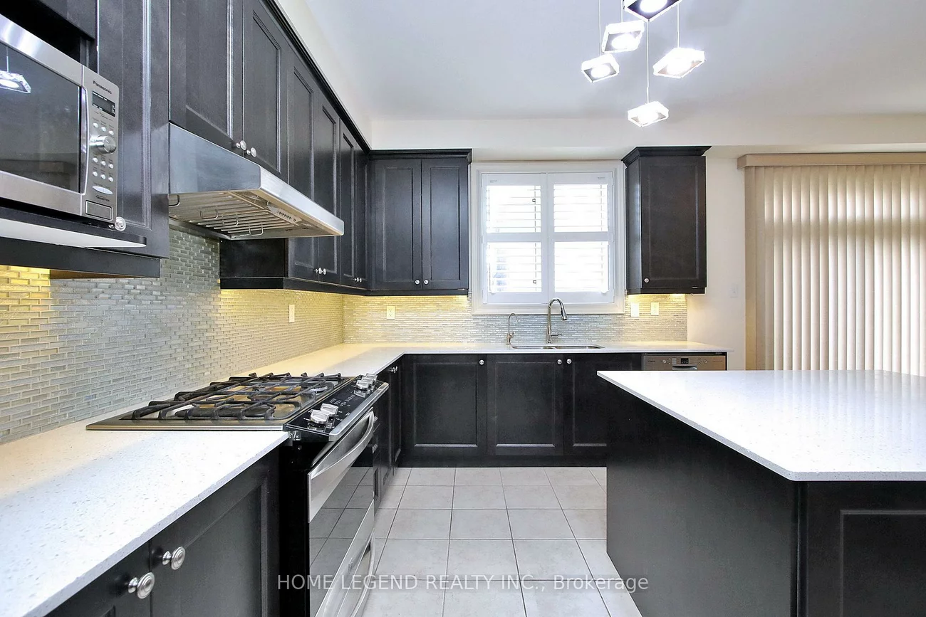 25, Bracknell, Berczy, Markham