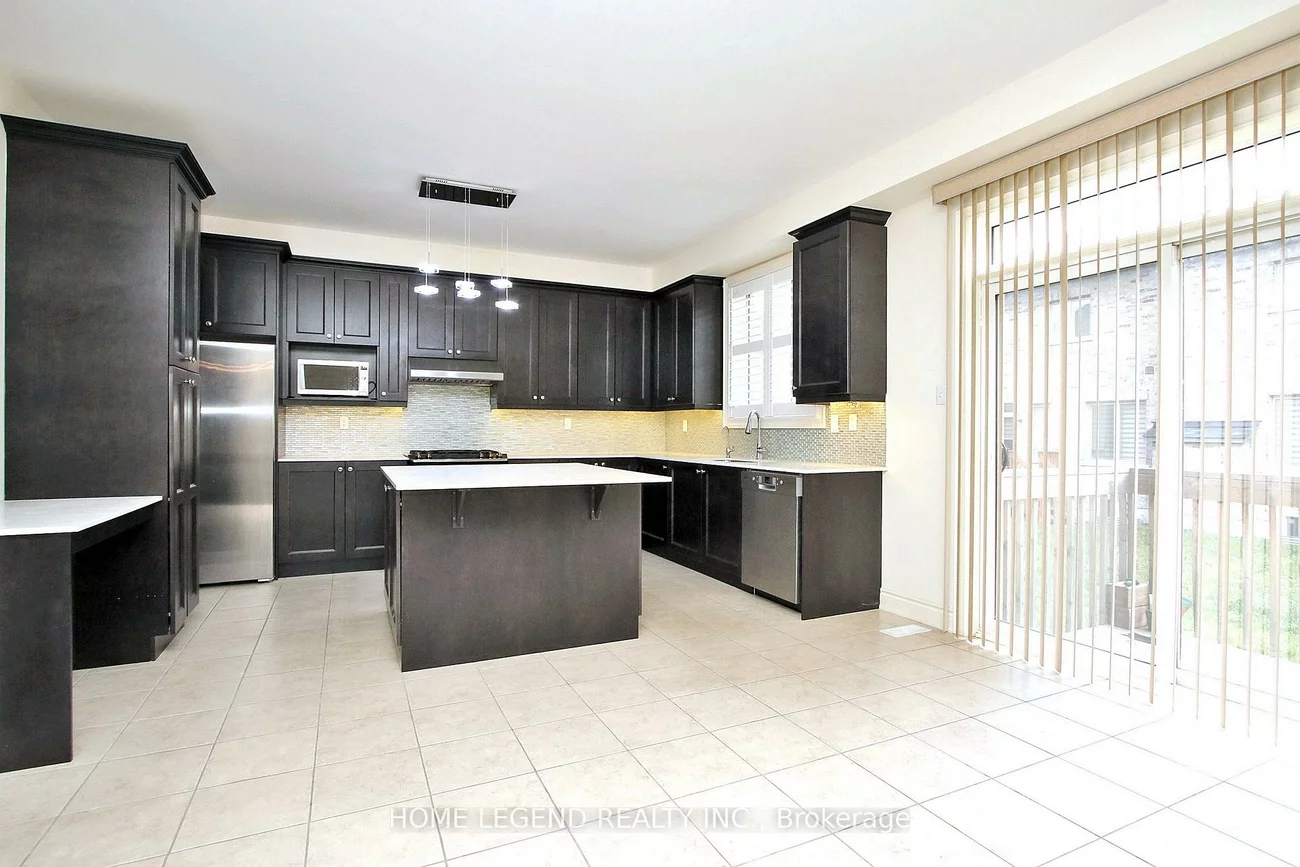 25, Bracknell, Berczy, Markham