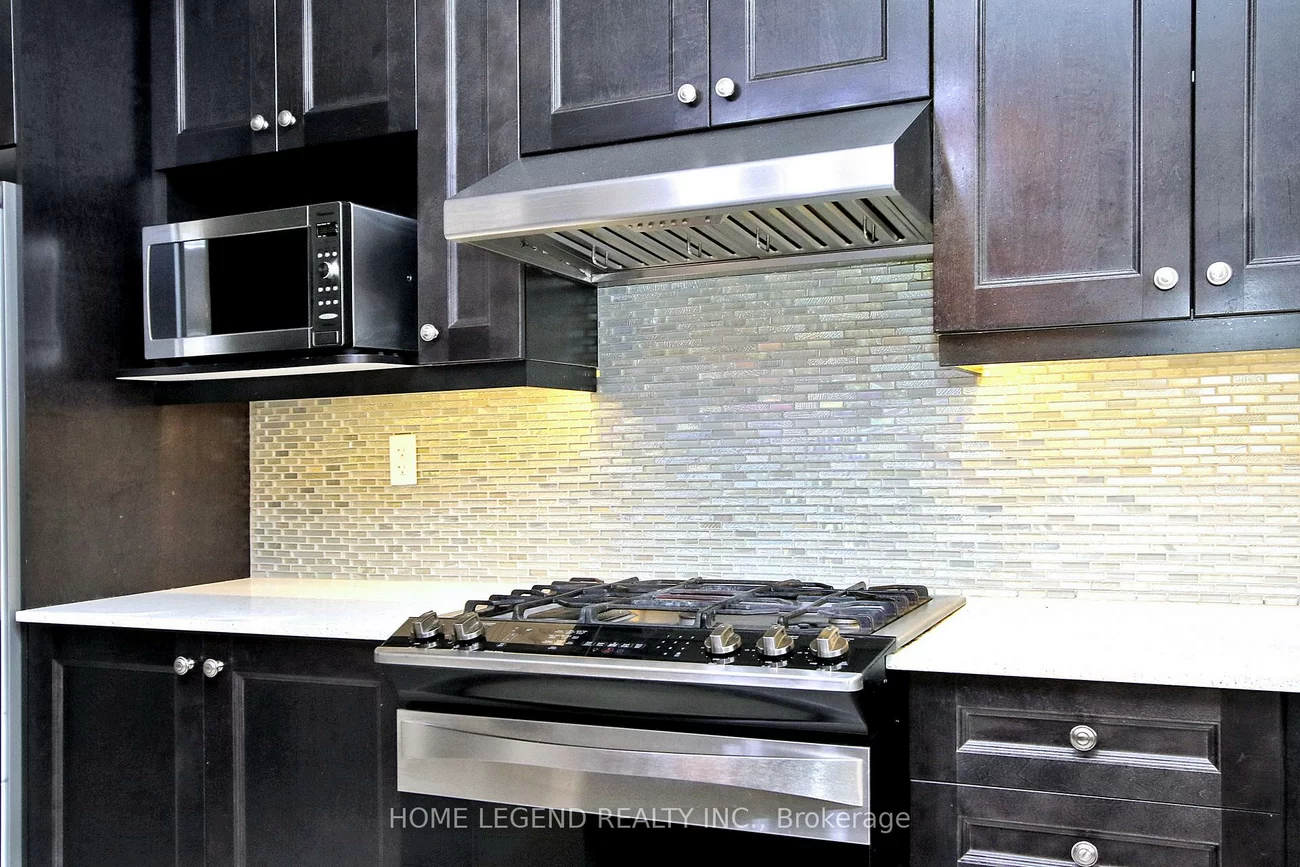 25, Bracknell, Berczy, Markham