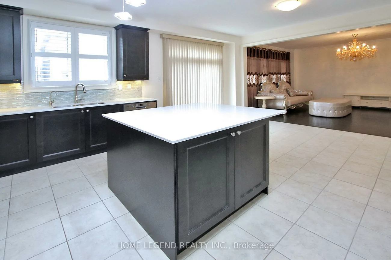 25, Bracknell, Berczy, Markham