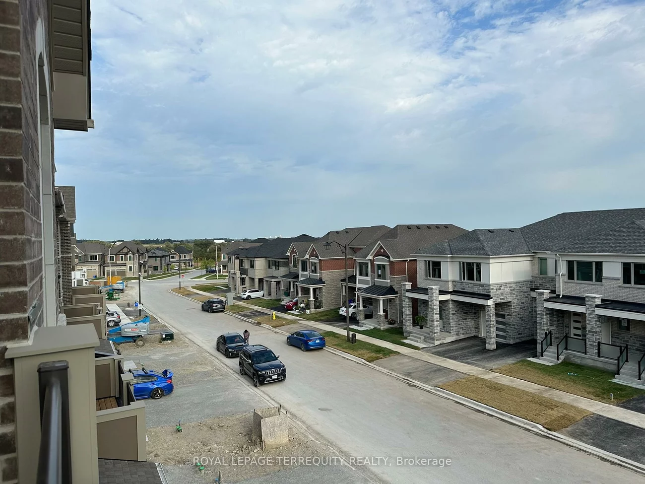 69, Therma, Victoria Square, Markham