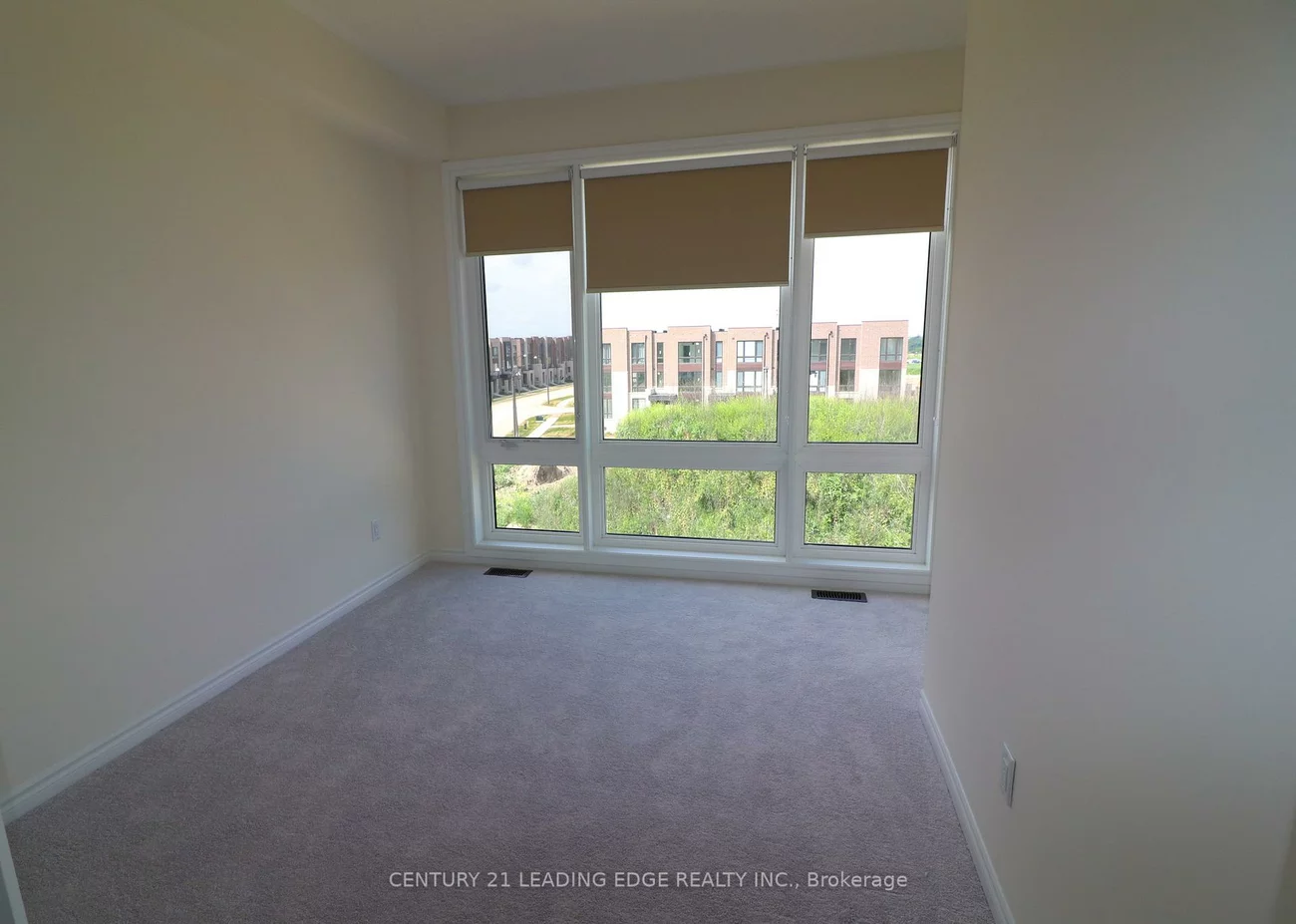 30, Hammersmith, Victoria Square, Markham