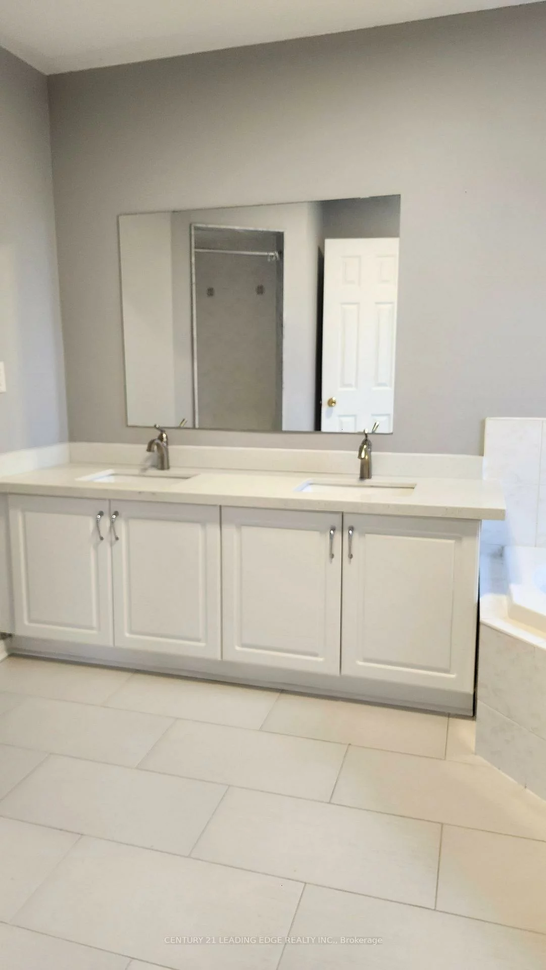 7, Angela, Middlefield, Markham