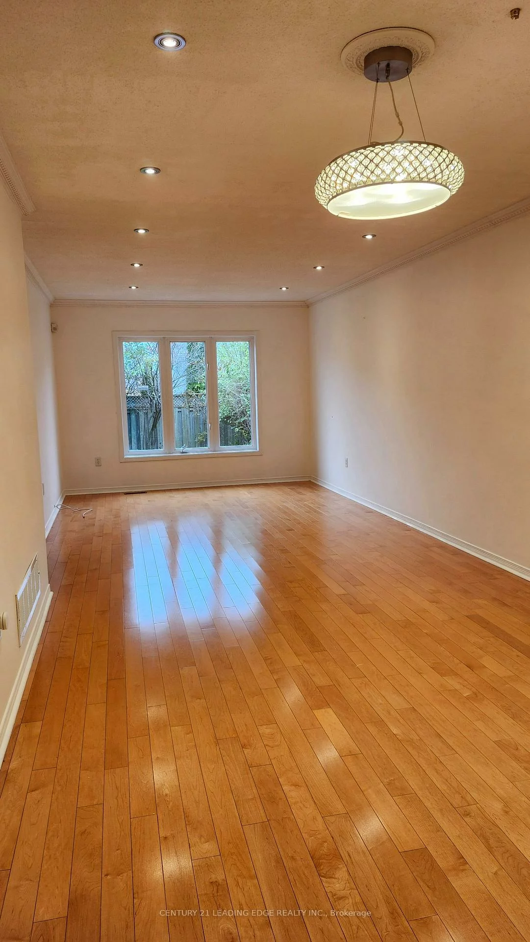 7, Angela, Middlefield, Markham