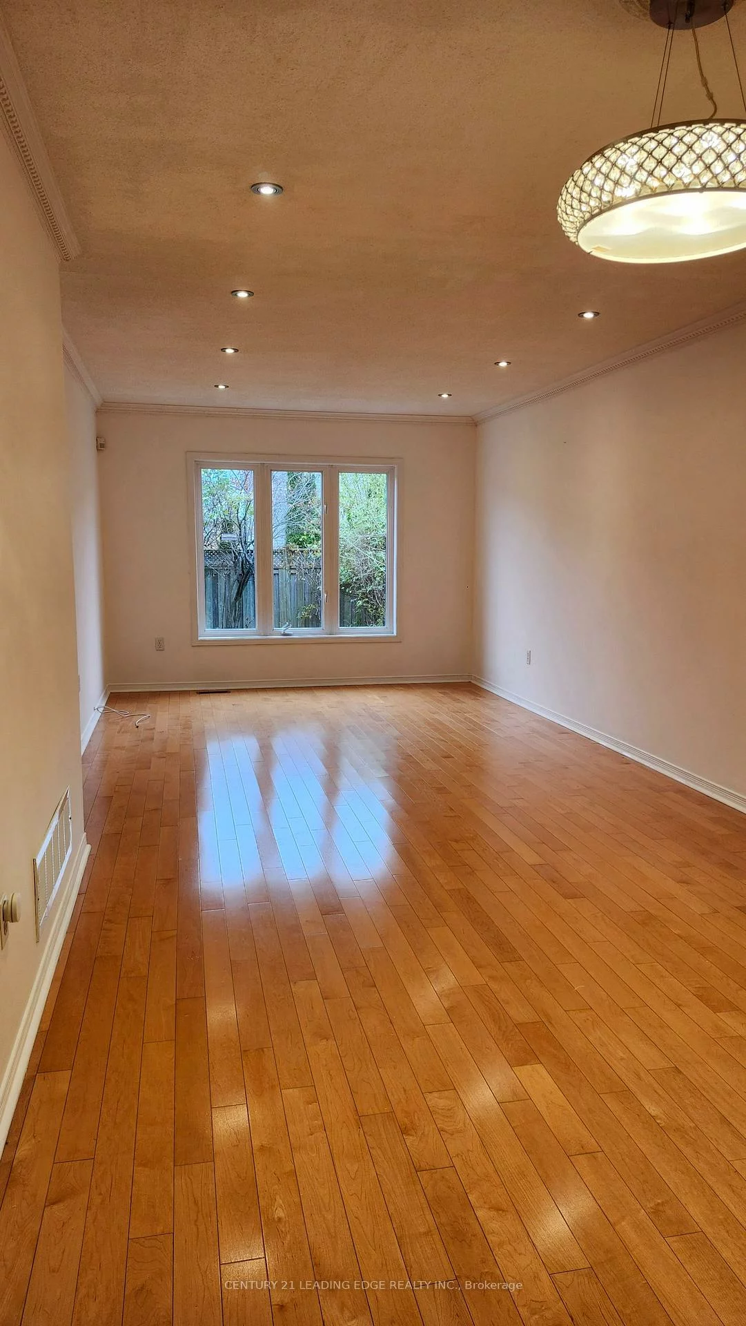 7, Angela, Middlefield, Markham