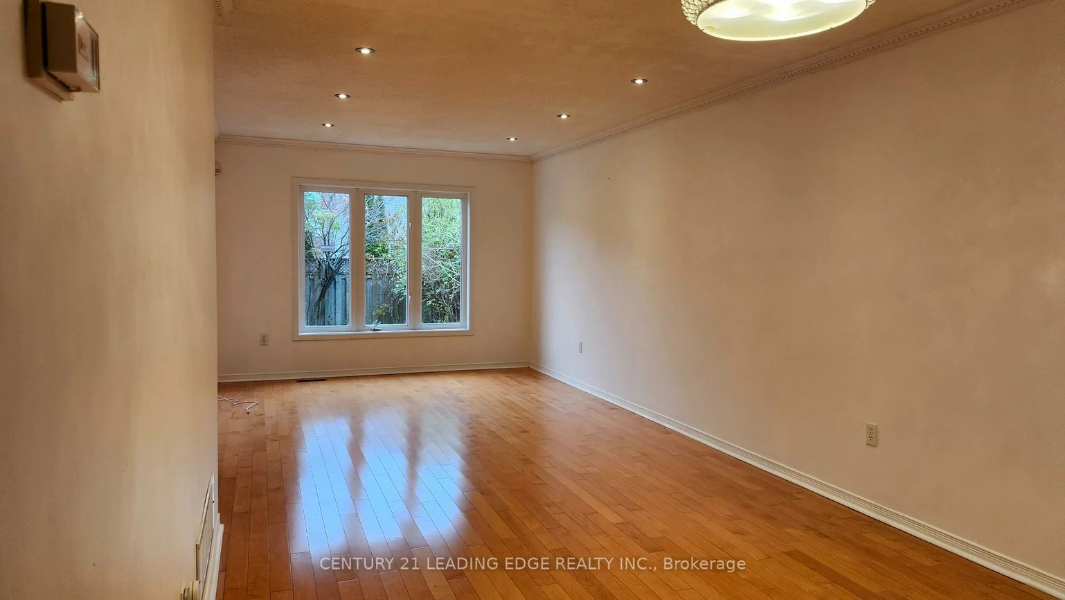 7, Angela, Middlefield, Markham