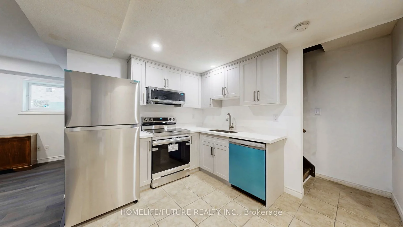 75, Silver Rose, Cachet, Markham