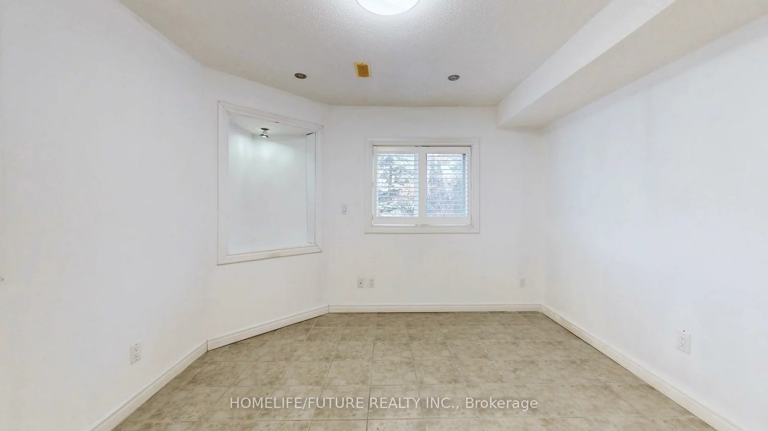 75, Silver Rose, Cachet, Markham