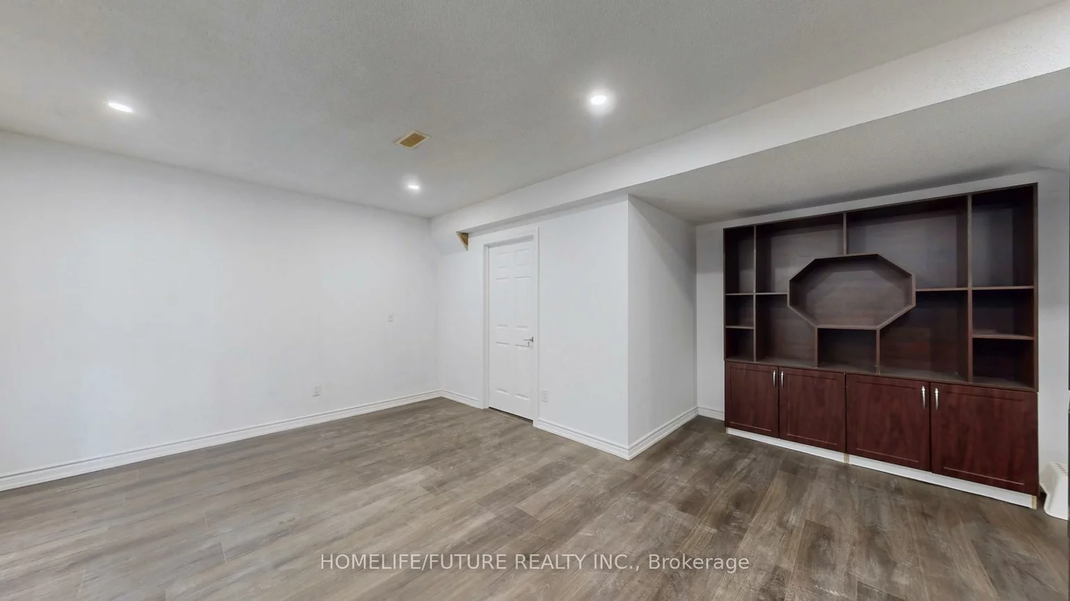 75, Silver Rose, Cachet, Markham