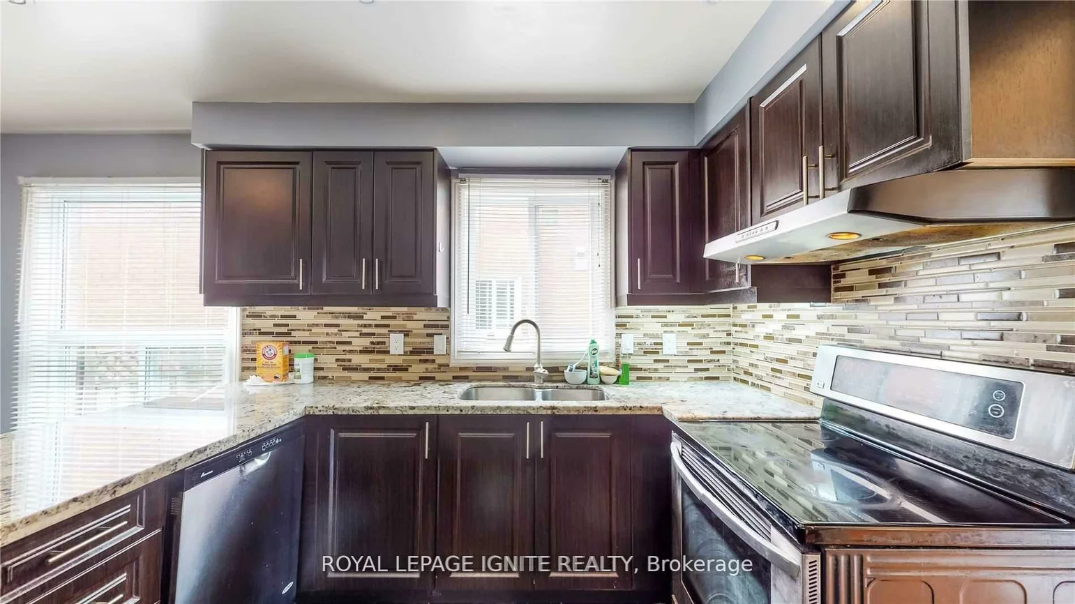 11, James Edward, Middlefield, Markham