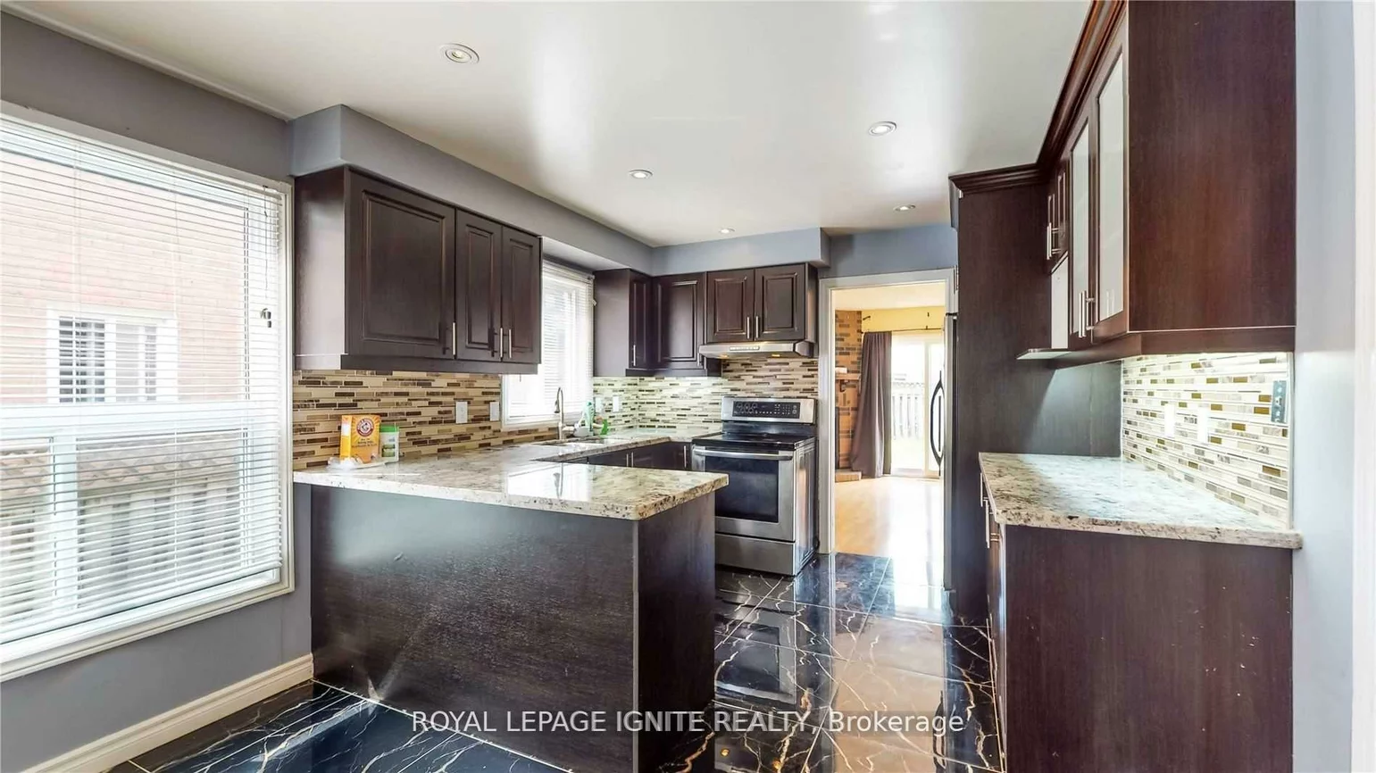 11, James Edward, Middlefield, Markham