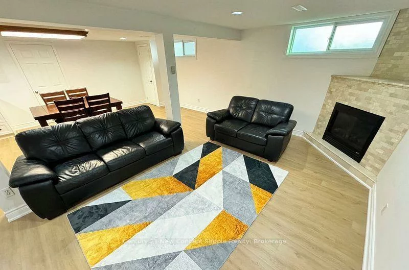 66, Senator Reesor's, Sherwood-Amberglen, Markham