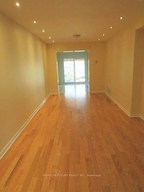 105, Kruger, Middlefield, Markham