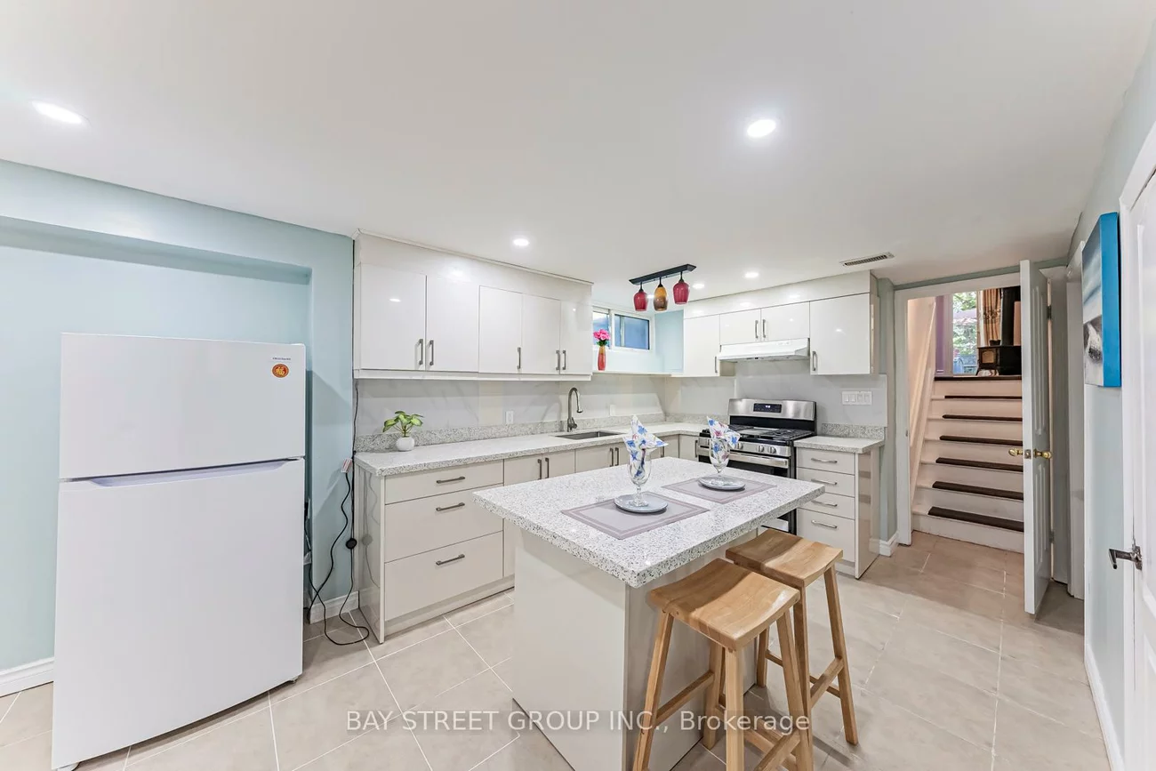 43, Sherwood Forest, Bullock, Markham