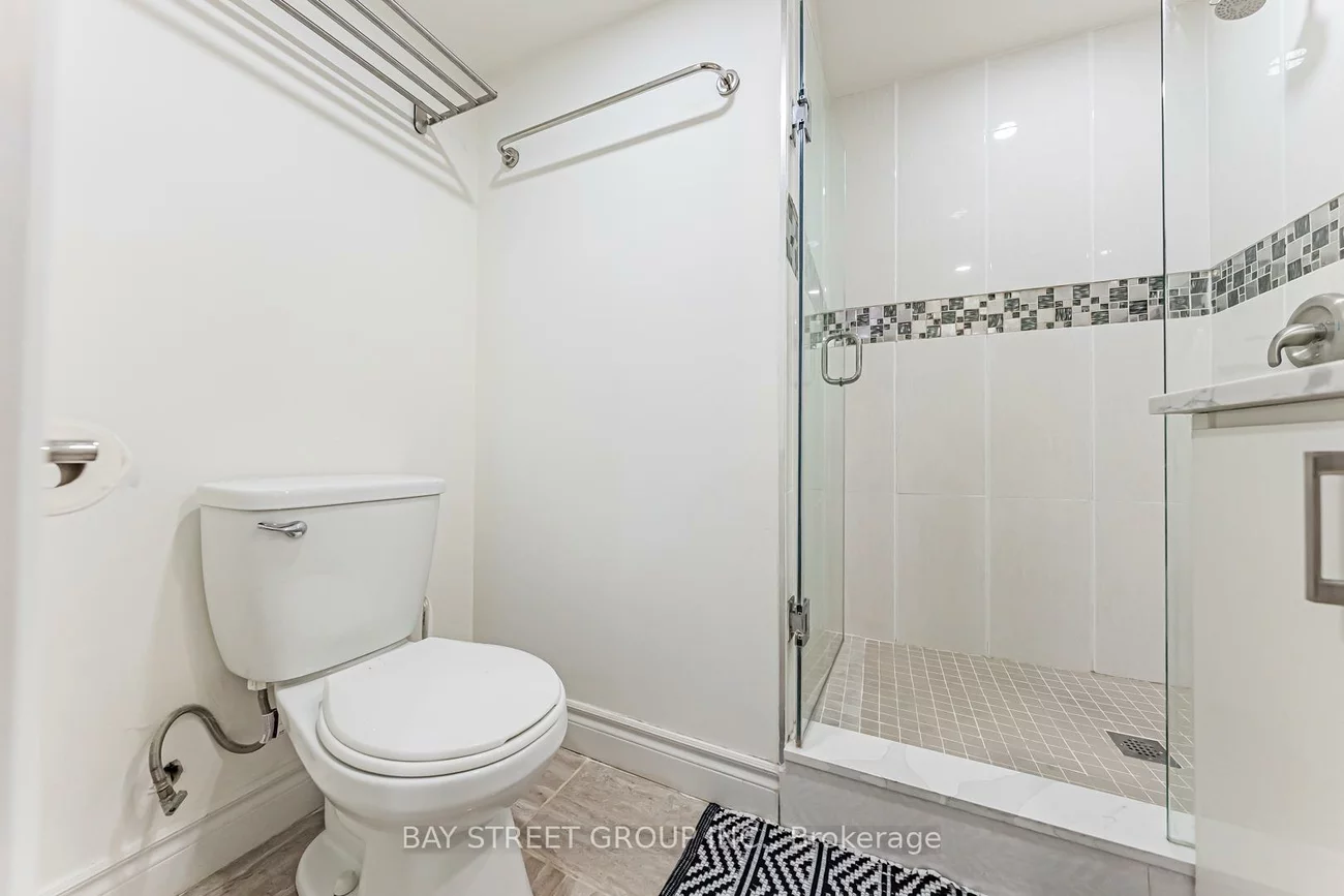 43, Sherwood Forest, Bullock, Markham