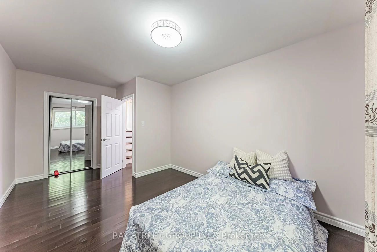 43, Sherwood Forest, Bullock, Markham