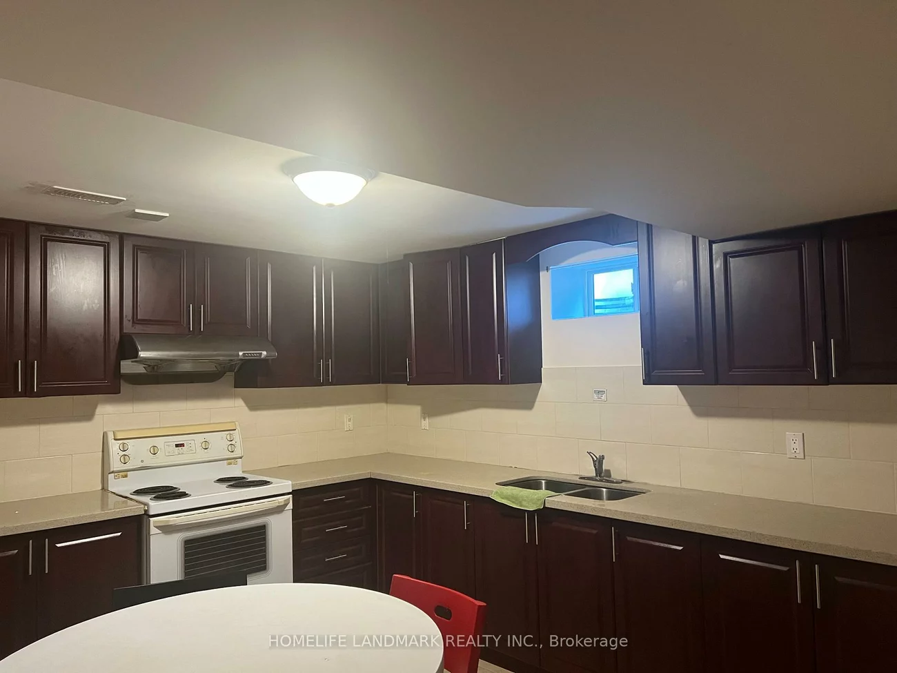 32, Jordana, Middlefield, Markham