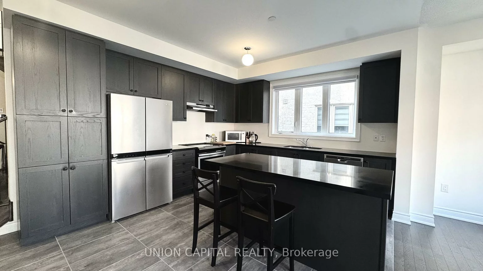 63, Erintol, Cedarwood, Markham