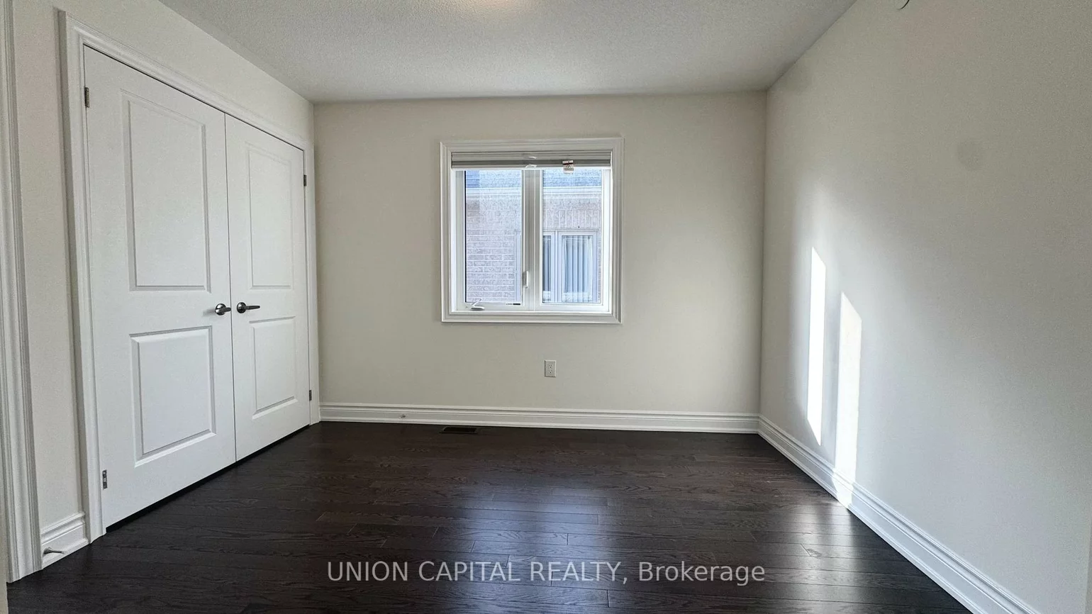 63, Erintol, Cedarwood, Markham