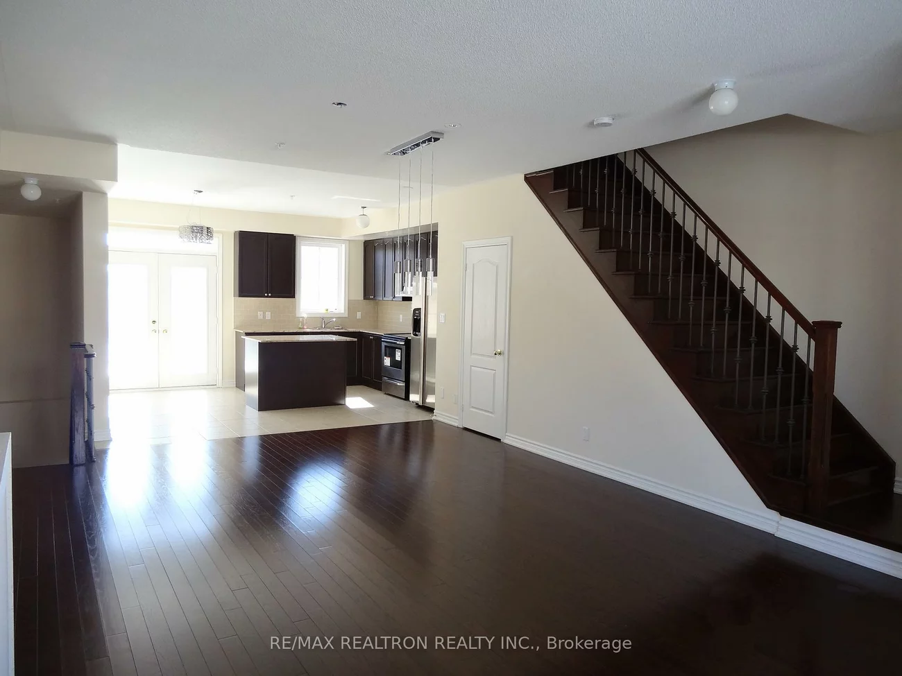 15, Cathedral High, Cathedraltown, Markham