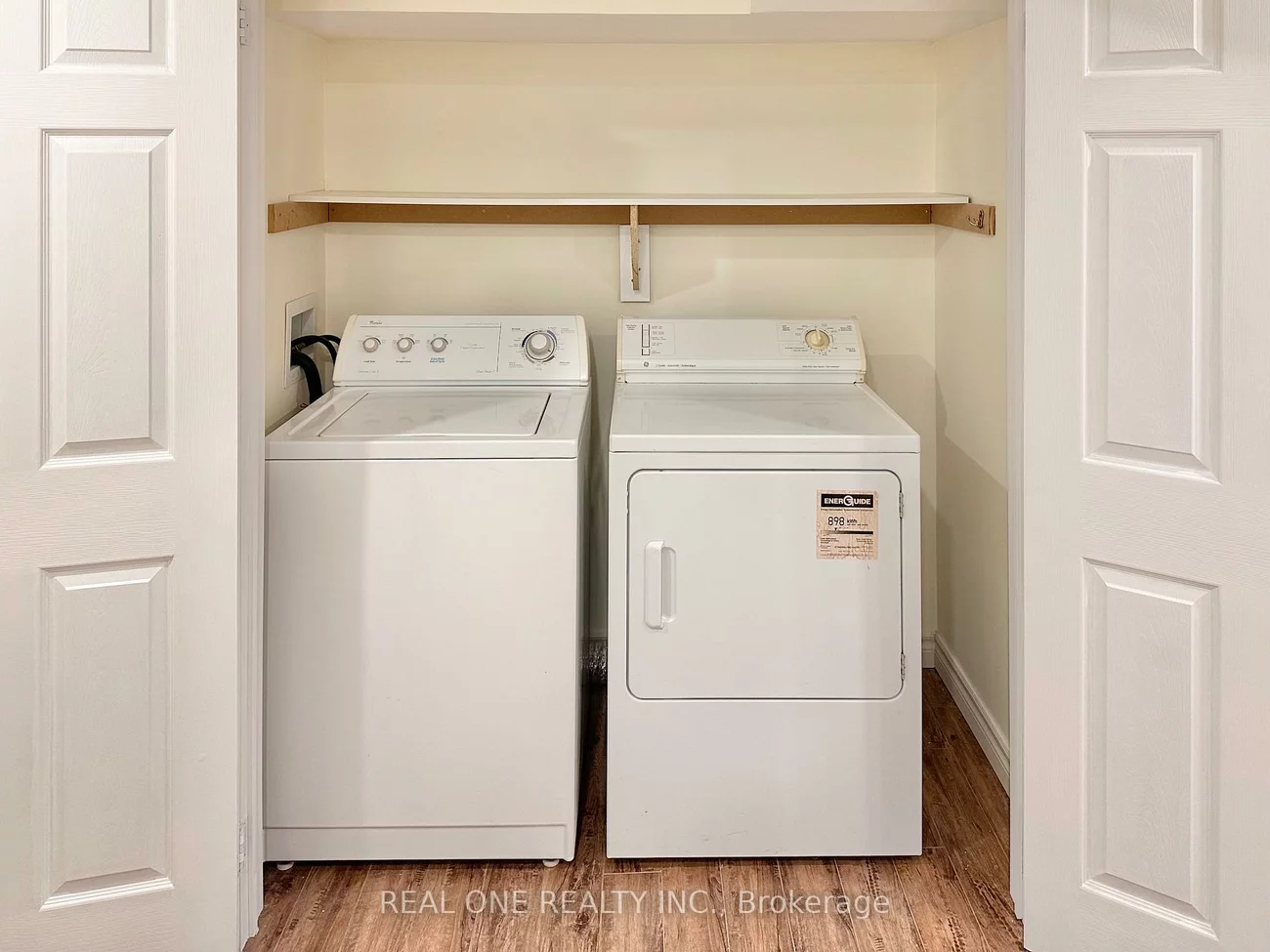 183, Carlton, Unionville, Markham