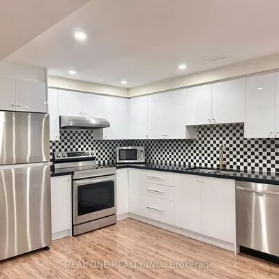 183, Carlton, Unionville, Markham