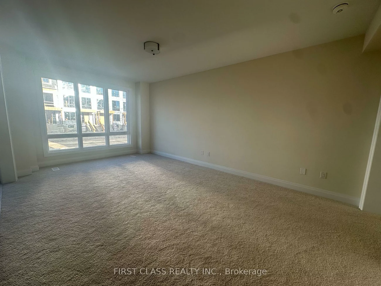 410, York Downs, Cachet, Markham