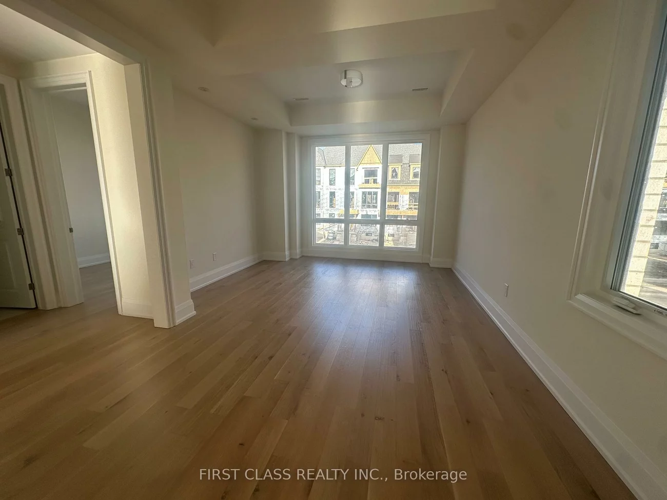 410, York Downs, Cachet, Markham