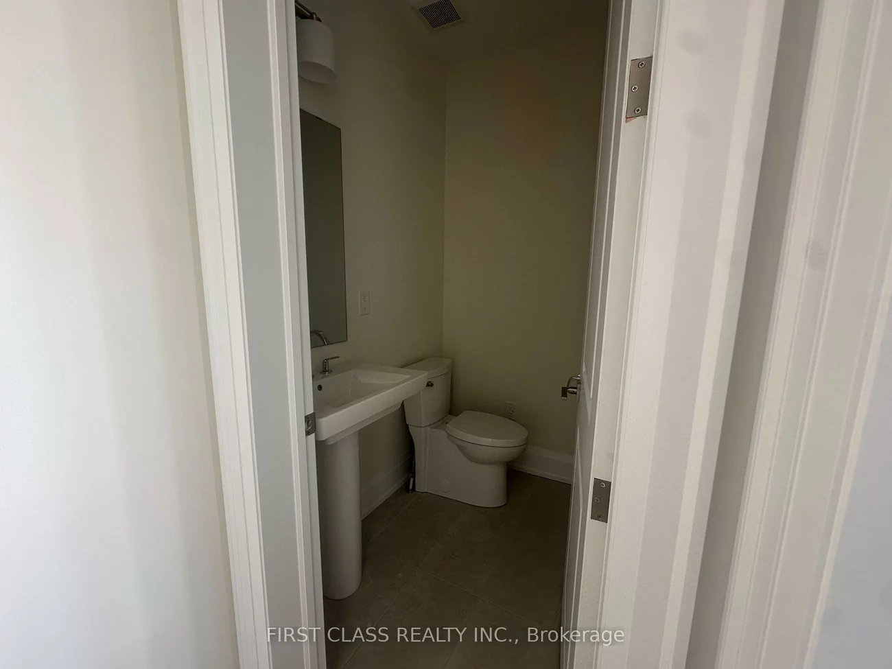 410, York Downs, Cachet, Markham