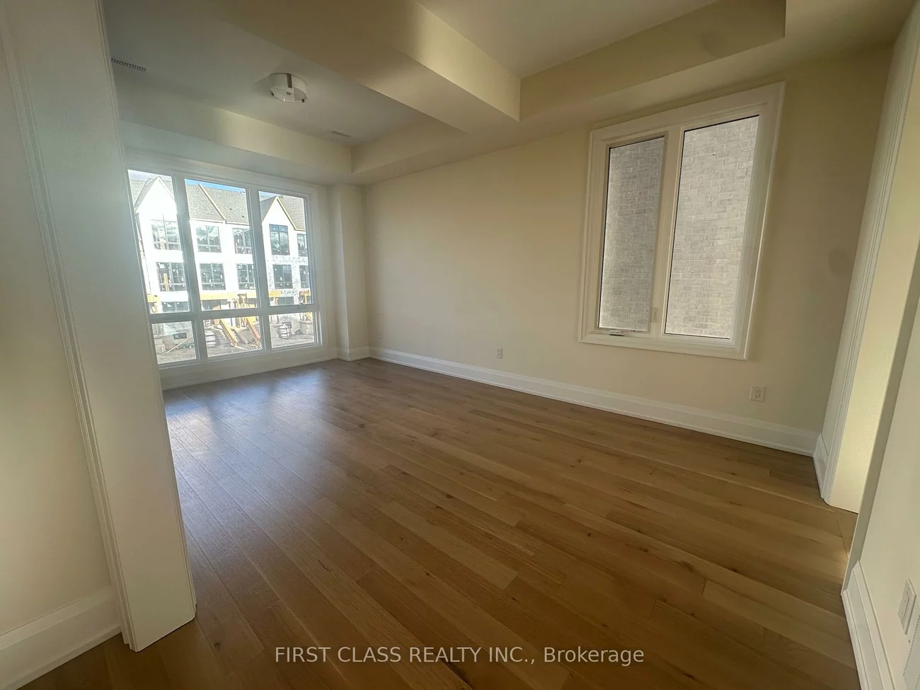 410, York Downs, Cachet, Markham