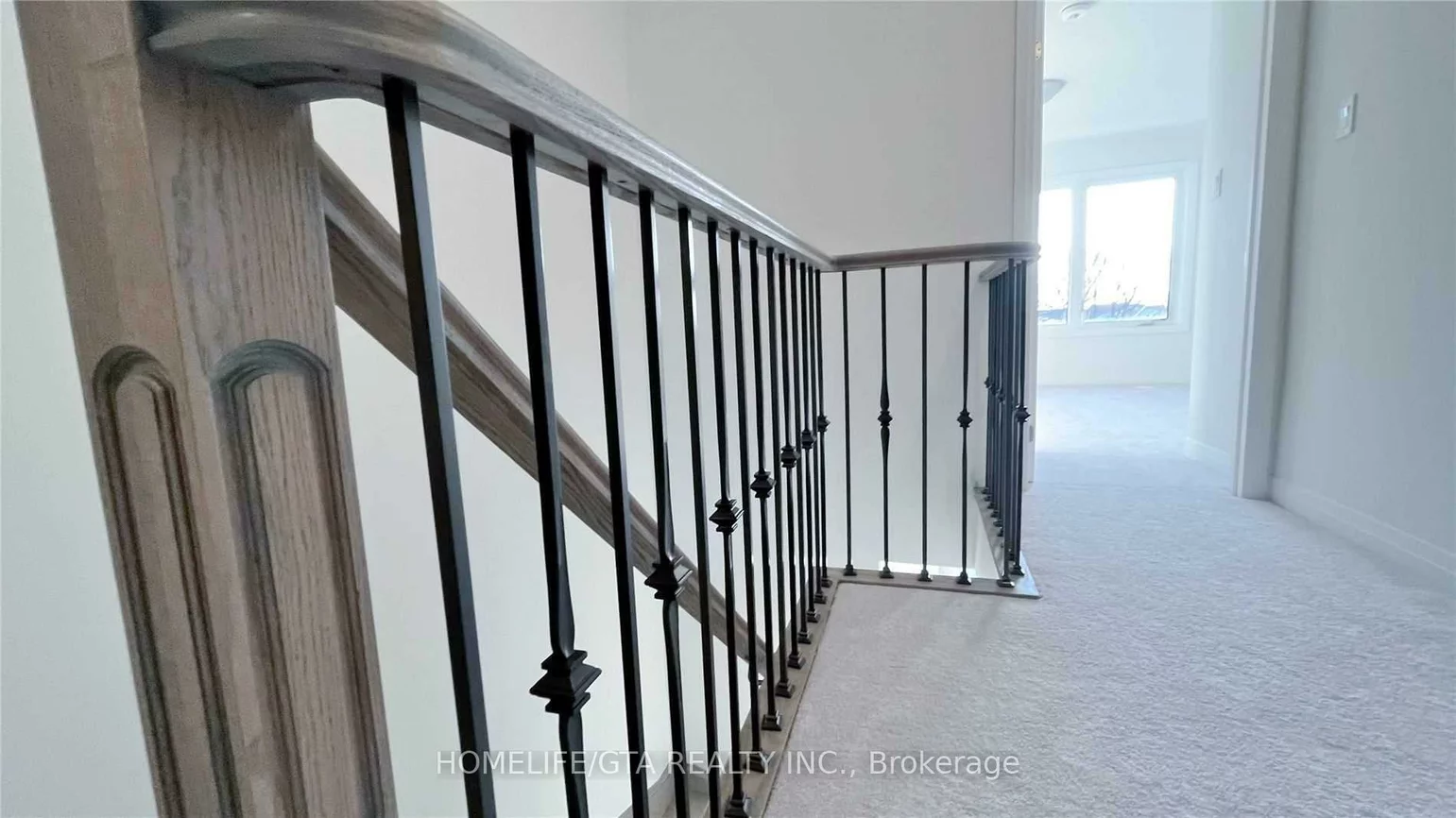 37, Saigen, Box Grove, Markham