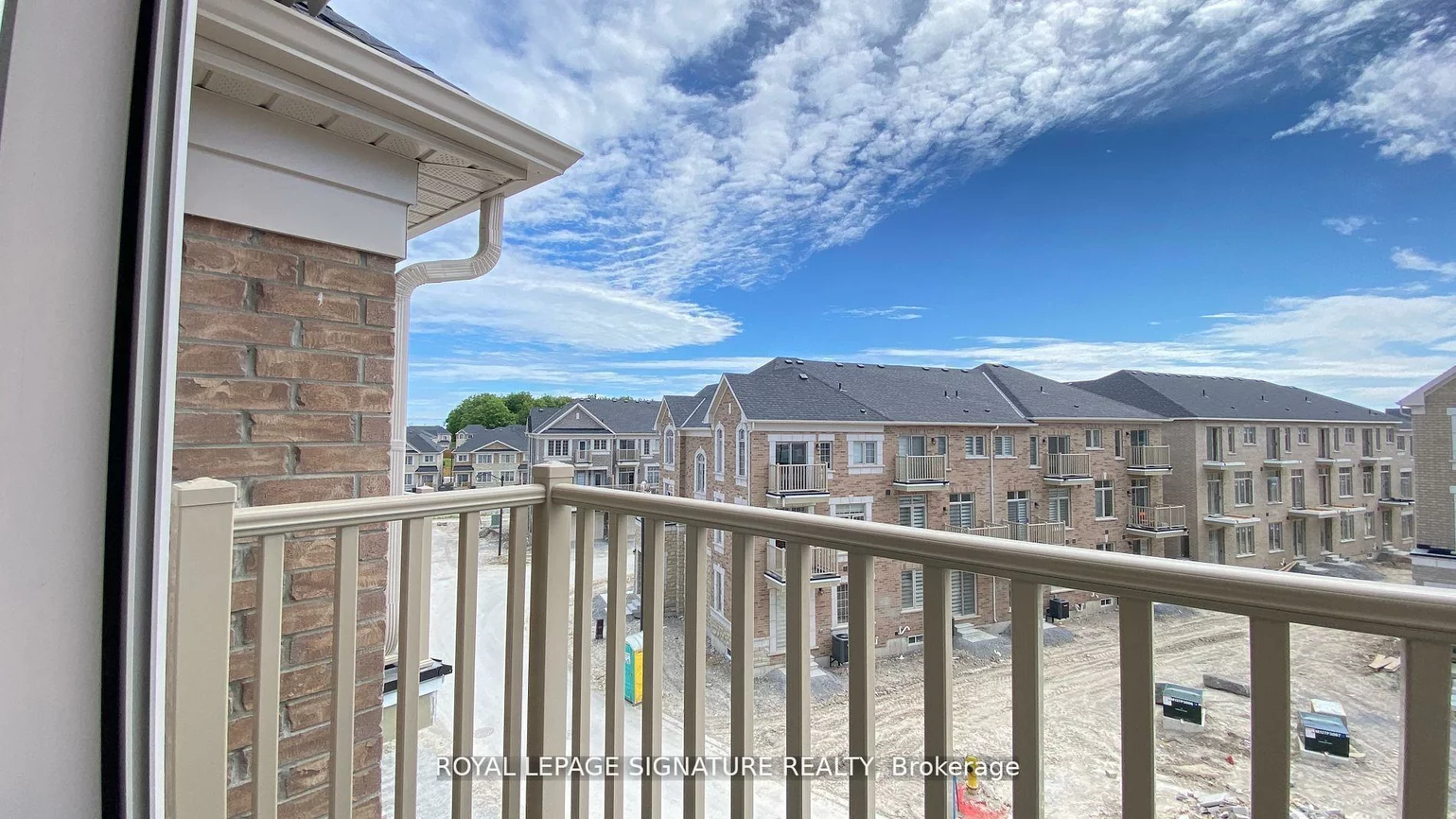 303, Kirkham, Cedarwood, Markham