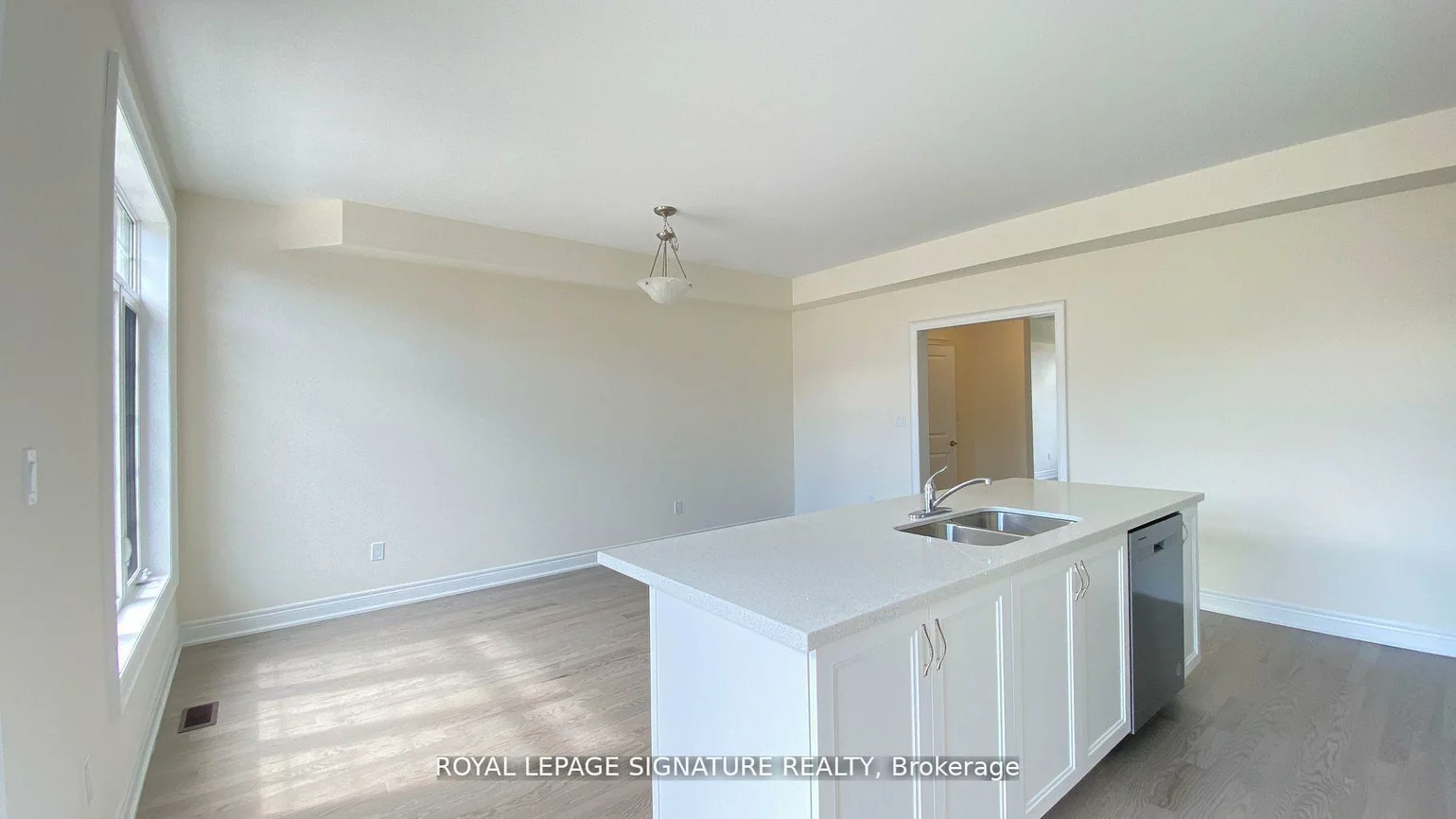 303, Kirkham, Cedarwood, Markham