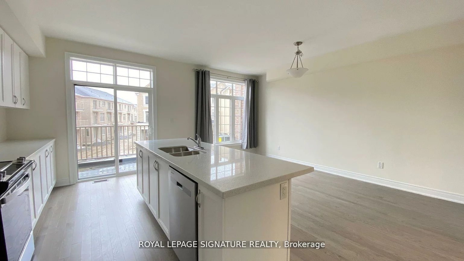 303, Kirkham, Cedarwood, Markham