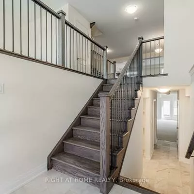 225, Beaverbrae, Victoria Square, Markham