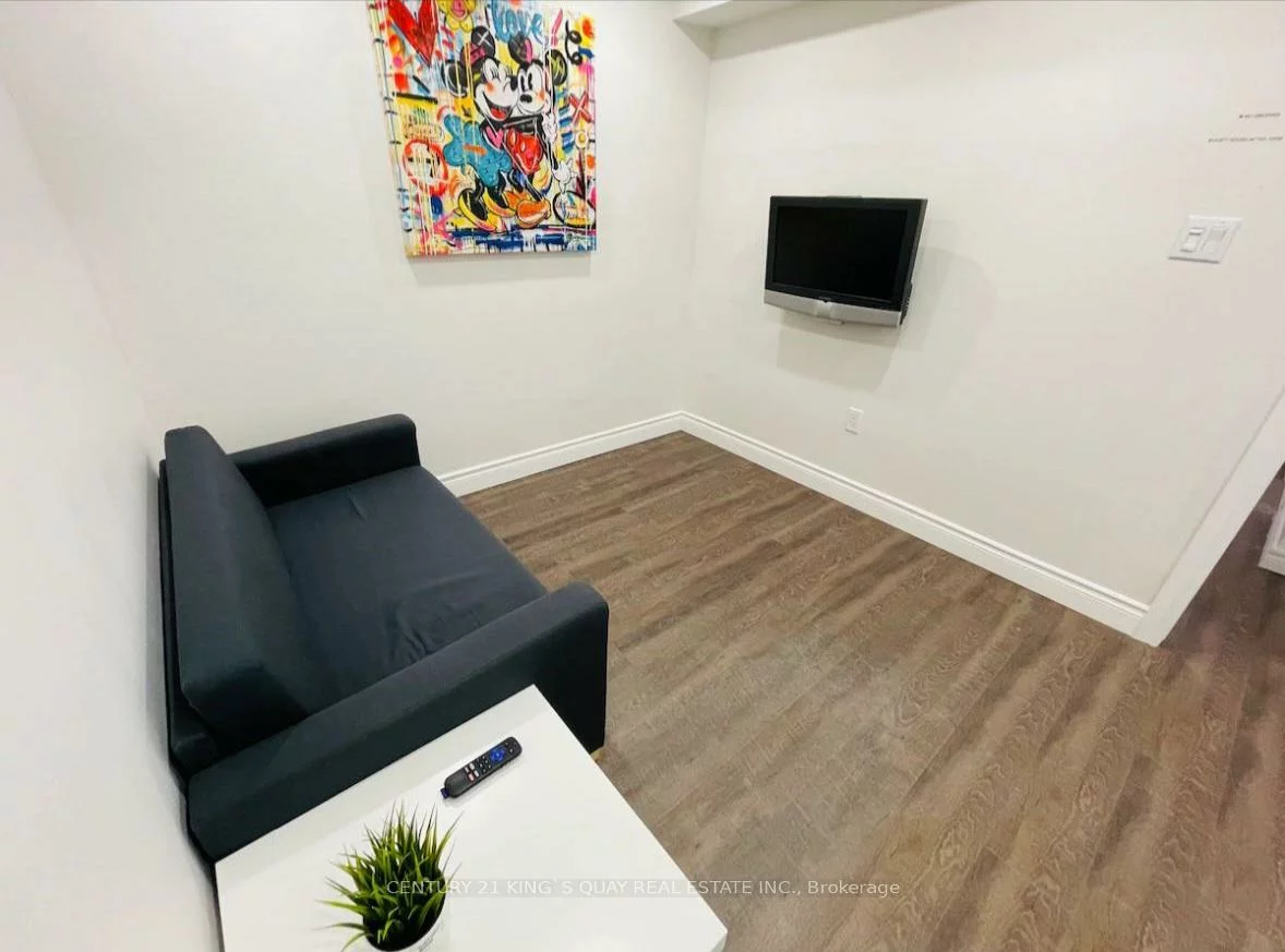 117, Northolt, Milliken Mills East, Markham